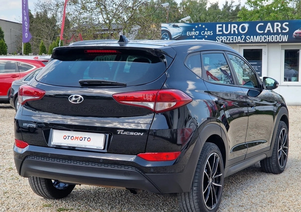 Hyundai Tucson cena 78900 przebieg: 121000, rok produkcji 2018 z Sucha Beskidzka małe 742